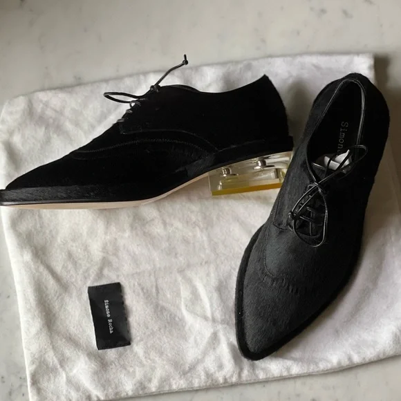 🤑SOLD🤑New Simone Rocha Black Ponyhair Oxford Brogues Flats 8/39 - Picture 3 of 4